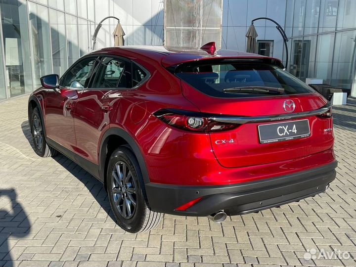 Mazda CX-4, 2023
