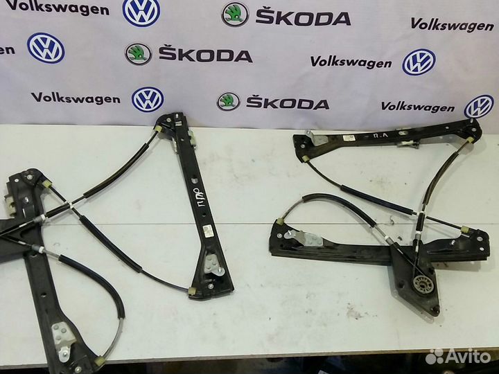 Механизм стеклоподьемника передний правый Volkswag