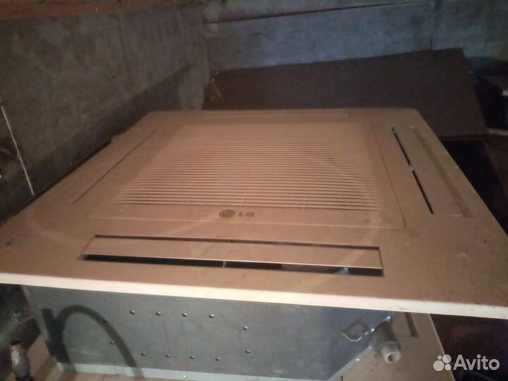 Кассетная сплит система LG T48LH