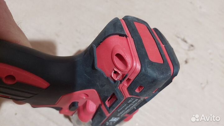 Нет з/у, повреждена рукоятка Гайковерт rino WR1-2