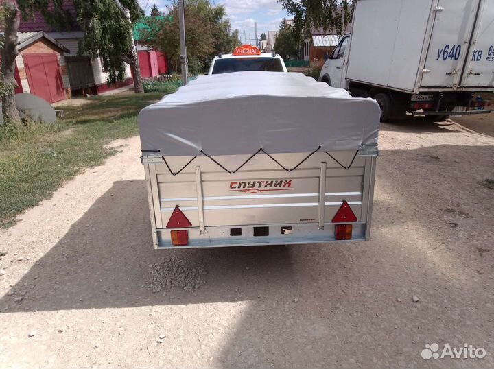 Прицеп легковой