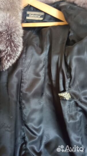 Шуба,мутонавая воротник чернобурка