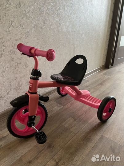 Детский трехколесный велосипед
