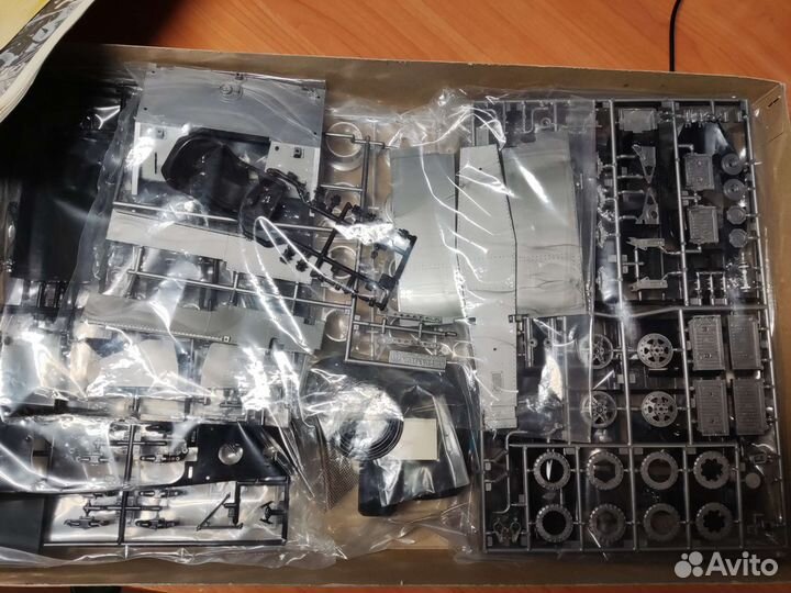 Tamiya 1/12 Lotus 78 + деки