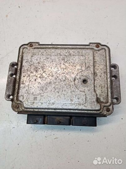 Блок управления двигателем Renault Master 2