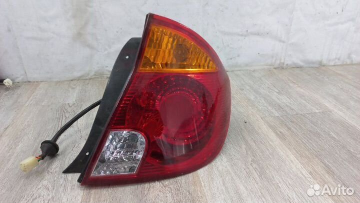 Фонарь задний правый Hyundai Accent 3 2007