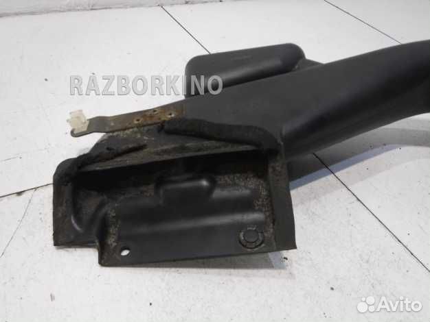 Воздухозаборник 165568H303