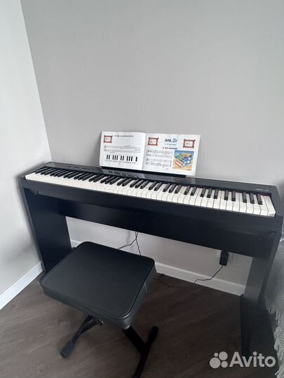 Цифровое пианино NUX NPK 10 в комплекте со стойкой
