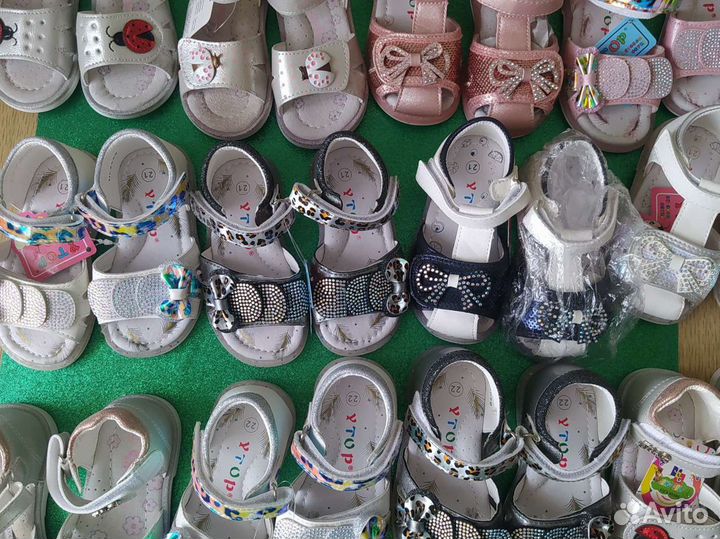 Босоножки для девочки