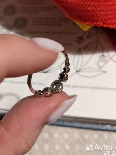 Серебряное кольцо