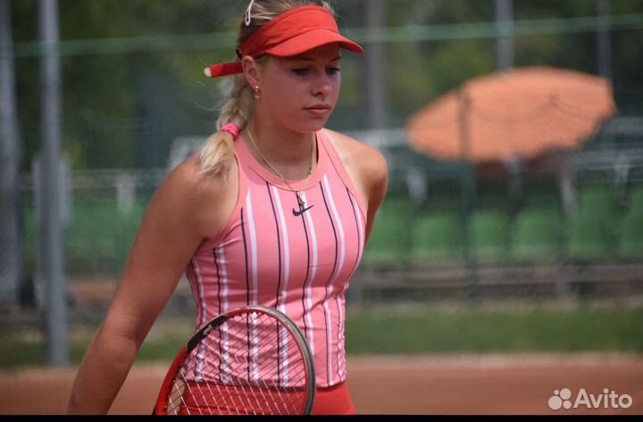 Тренер по большому теннису