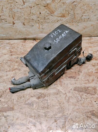 Блок предохранителей Hyundai Sonata