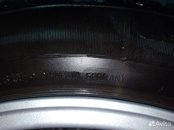 Continental ContiIceContact 215/55 R17 98H