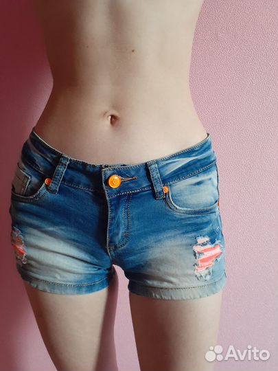 Джинсовые шорты 38-40 размер