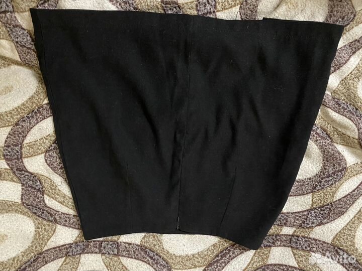 Юбка с разрезом