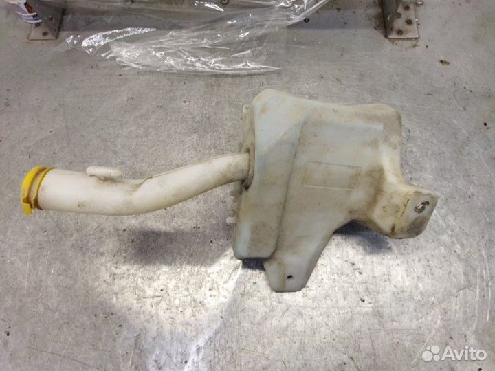 Бачок омывателя лобового стекла Opel Corsa D