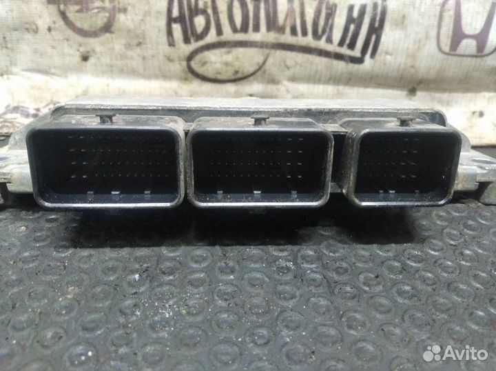 Блок управления двигателем Renault Sandero 2