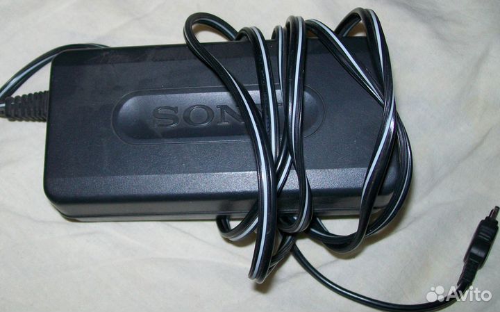 Видеокамера sony hi8