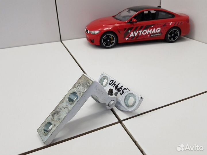 Петля двери передняя правая (Geely Tugella)