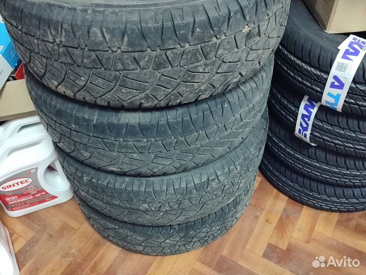 Michelin Latitude Cross 215/65 R16