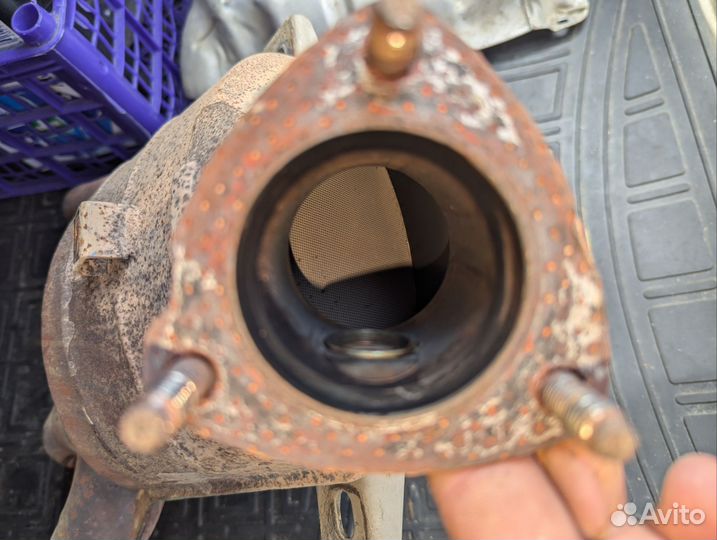 Катализатор коллектор Веста 1.6