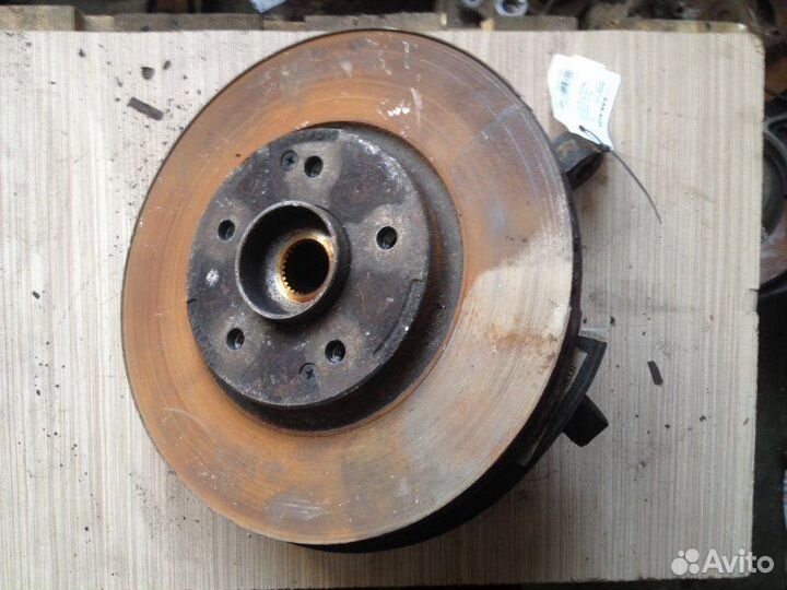 Кулак поворотный передний левый Ssangyong Actyon