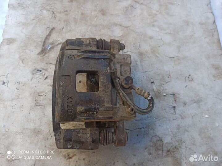 Суппорт передний правый Great Wall Sailor