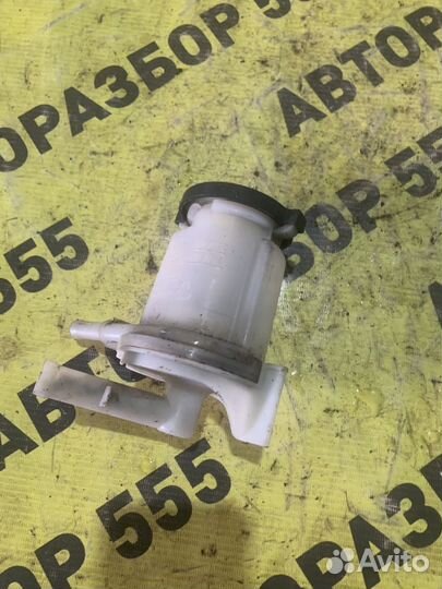 Бачок гура Geely Emgrand X7