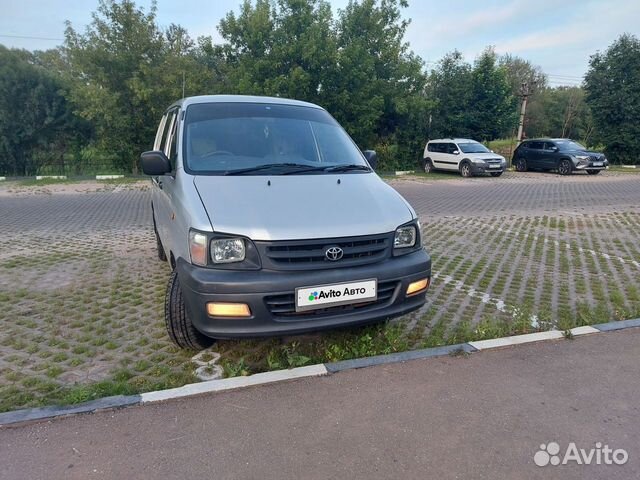 Toyota Town Ace 2.2 AT, 1999, 420 000 км с пробегом, цена 635000 руб.