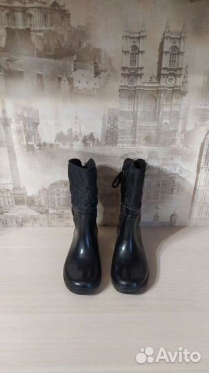 Сапоги на девочку