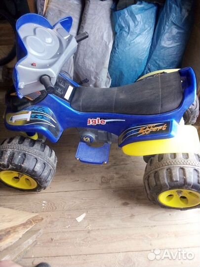 Детский квадроцикл