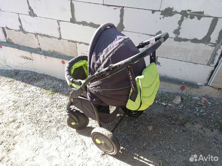 Детская коляска zippy tutis 3в1