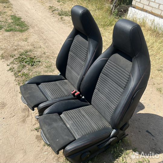 Сиденье переднее Mercedes GLA X156