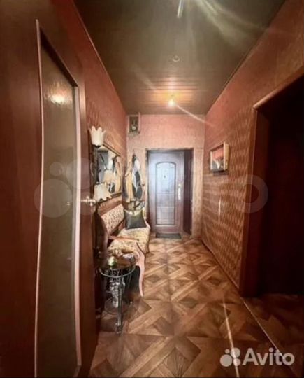 3-к. квартира, 63 м², 1/2 эт.