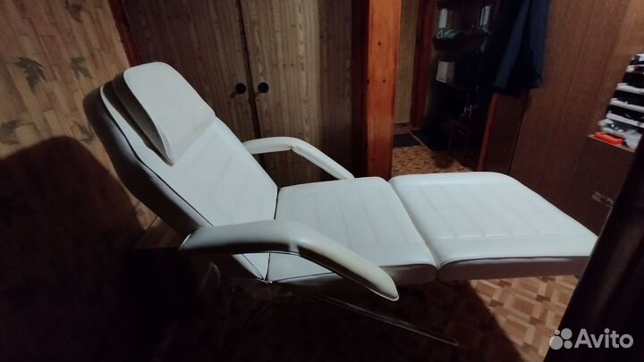 Косметологическое массажное кресло