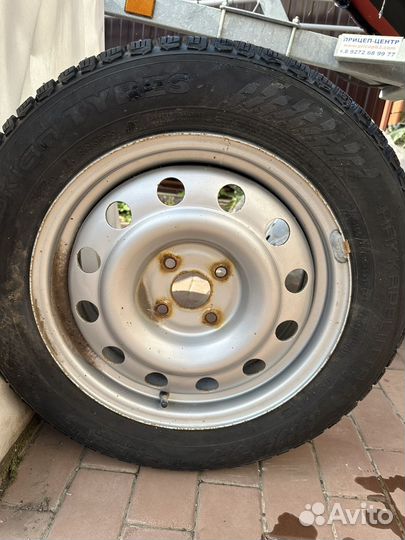 Nokian Tyres Hakkapeliitta 9 185/65 R15