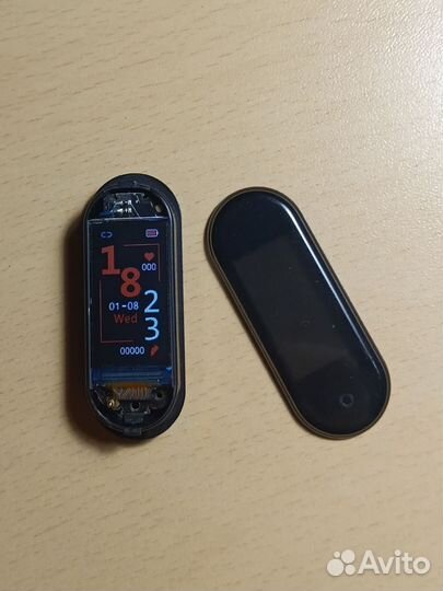 Фитнес браслет