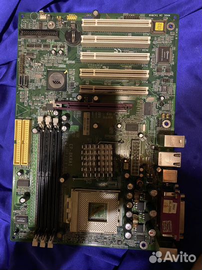 Материнские платы в коллекцию или на запчасти