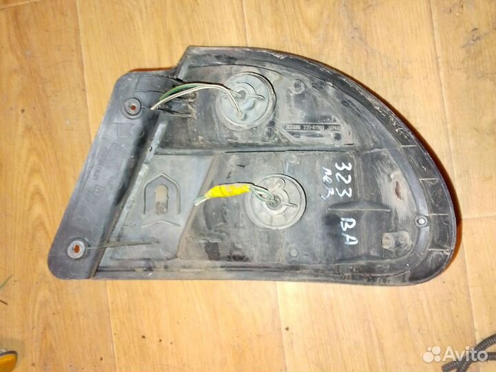 Фонарь задний левый Мазда 323 ba