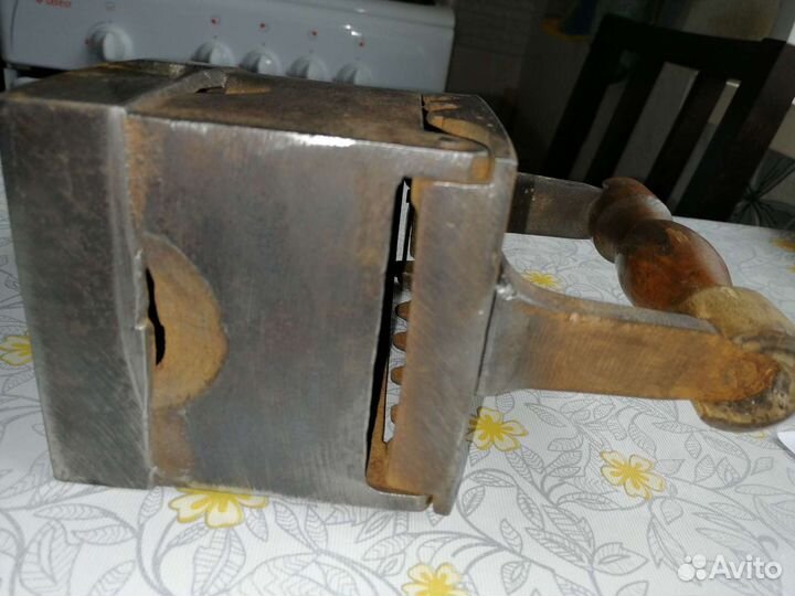 Старый утюг