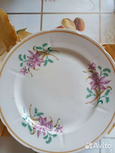 Тарелки новые
