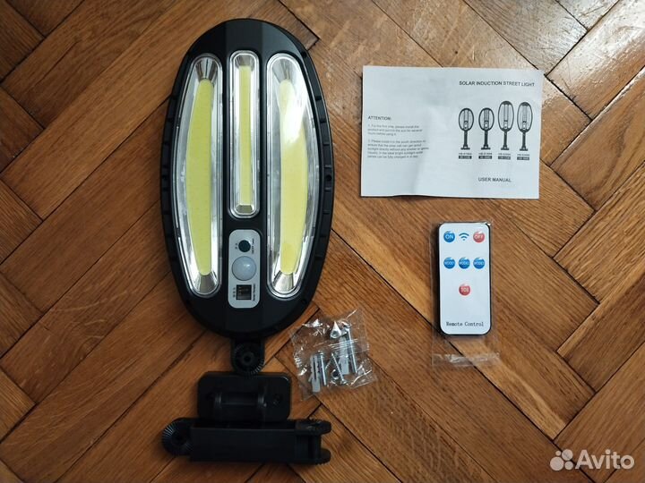 Светодиодный фонарь на солнечной батарее