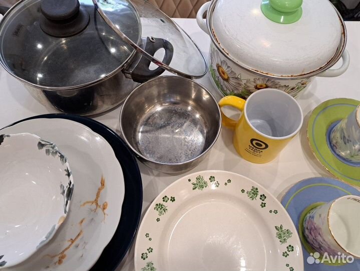 Посуда на дачу на квартиру пакетом много