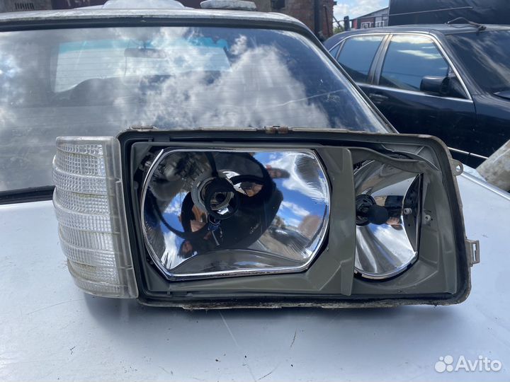 Фара без стекла mercedes w126