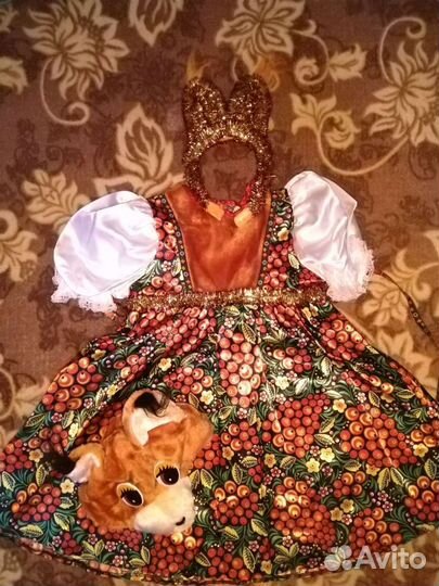 Платье и костюм