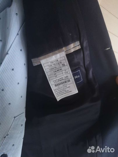 Школьная форма + 5 рубашек + второй пиджак