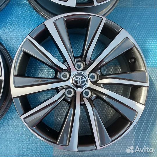 R 18 Диски Оригинал Toyota Harrier (7j + 35) Japan