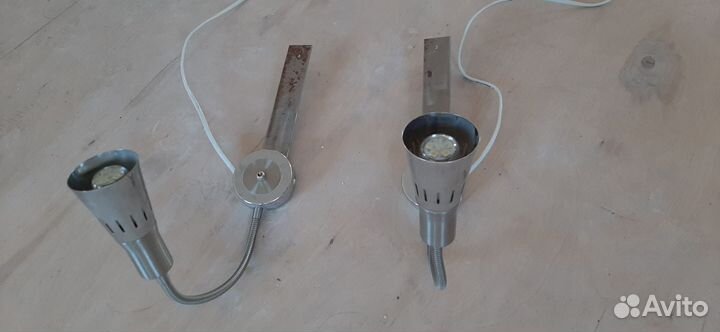 Настенный светильник состоянии нового