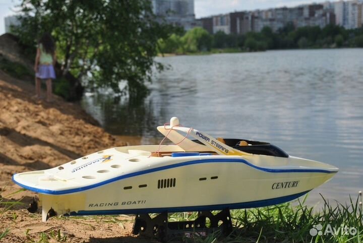 Радиоуправляемый катер Double horse century 7004