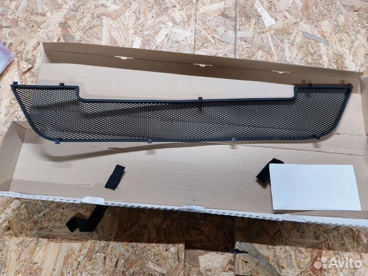 Защитная сетка бампера LADA Largus